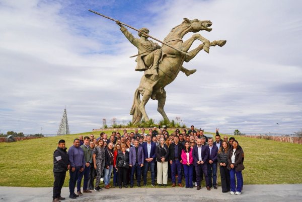 ENCUENTRO FEDERAL: EL FRENTE RENOVADOR REUNI&Oacute; A M&Aacute;S DE 200 DIRIGENTES DE SEIS PROVINCIAS 