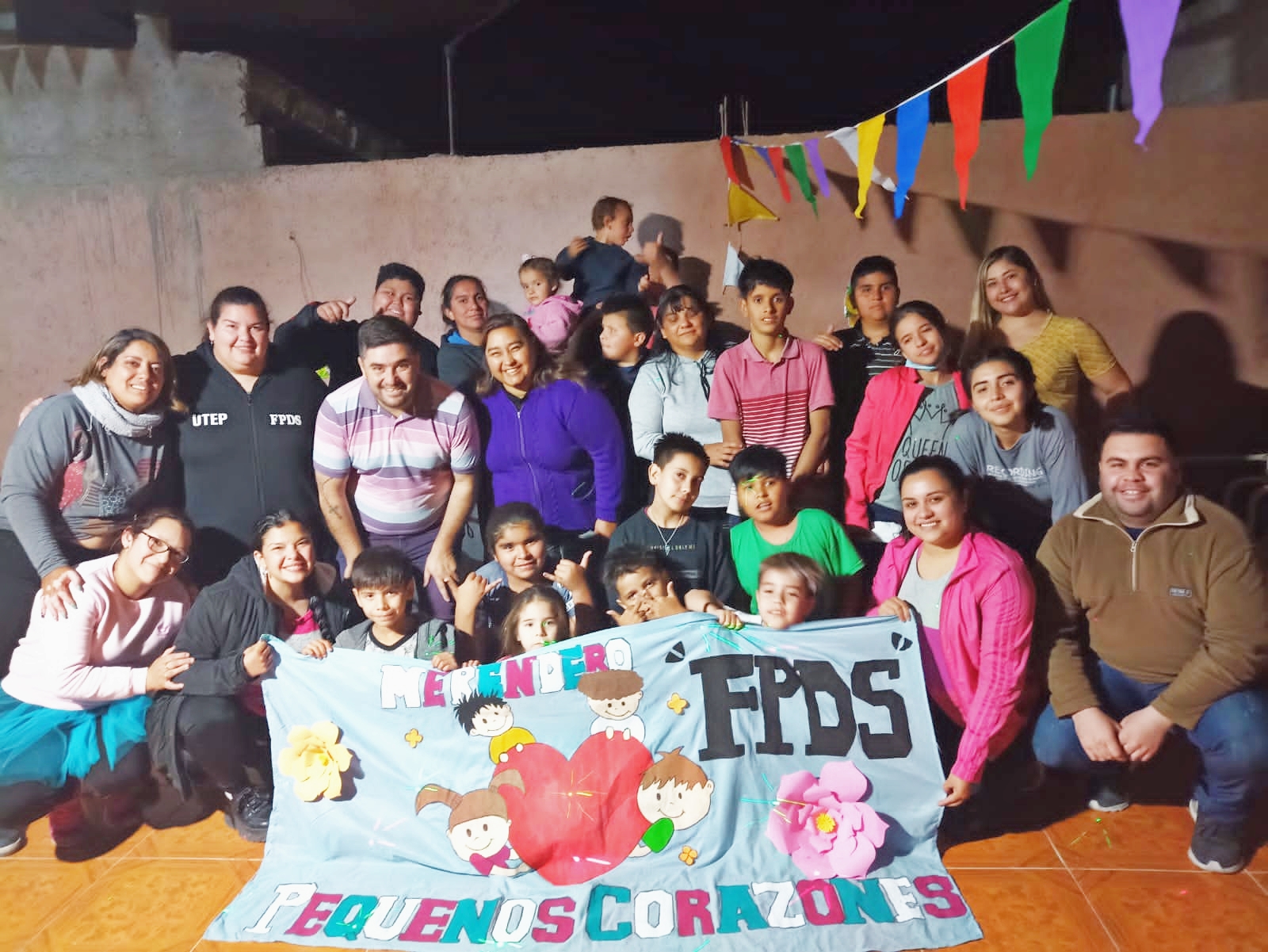 EL FRENTE POPULAR DARÍO SANTILLÁN TRABAJA CON NIÑOS Y NIÑAS