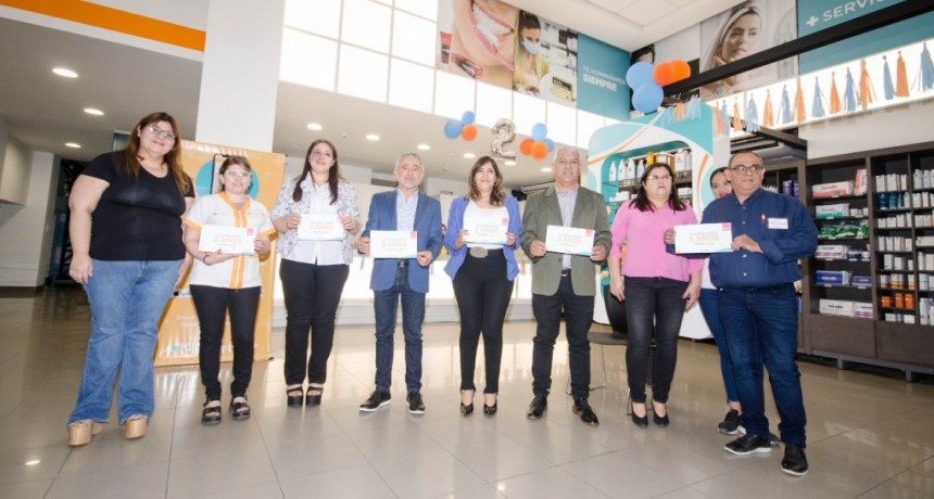 FARMAPOS CUMPLIÓ DOS AÑOS DE GESTIÓN CON PUNTOS DE ATENCIÓN EN TODA LA PROVINCIA