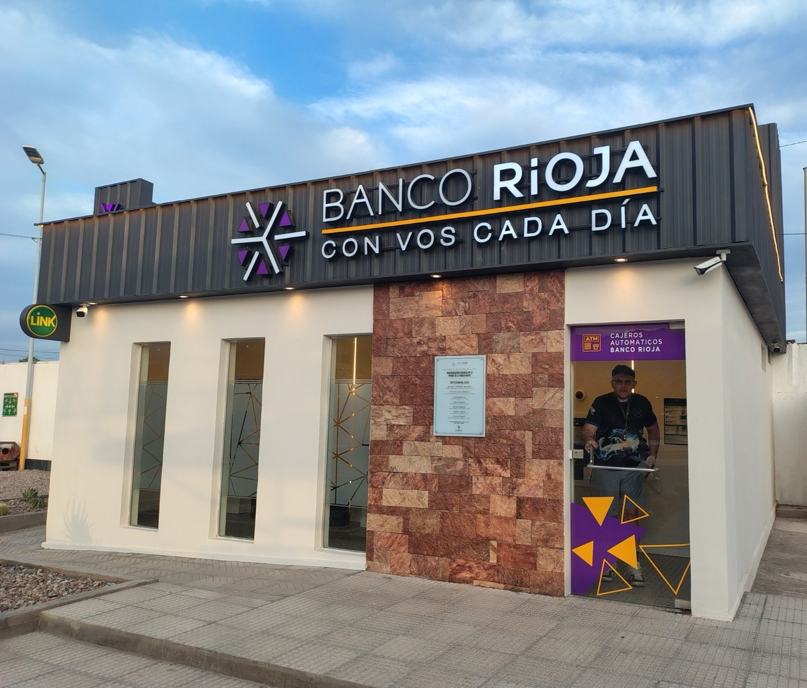 BANCO RIOJA HABILITÓ NUEVOS CAJEROS EN LA ZONA NORTE