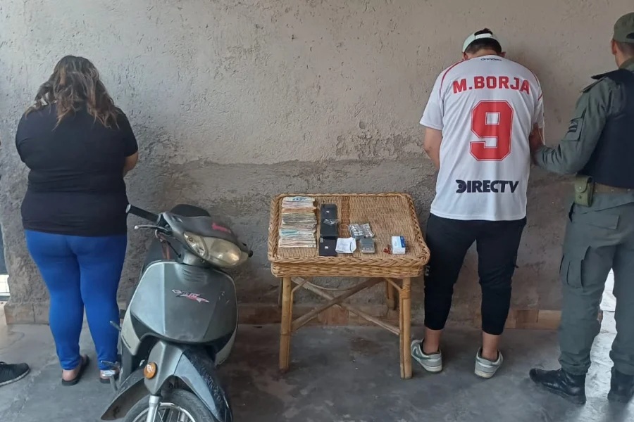 VENDIAN MEDICAMENTOS ILEGALMENTE Y TERMINARON PRESOS