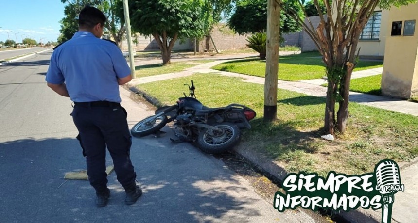 GRAVE SINIESTRO VIAL: UN MOTOCICLISTA PERDIÓ EL CONTROL Y FUE TRASLADADO AL HOSPITAL